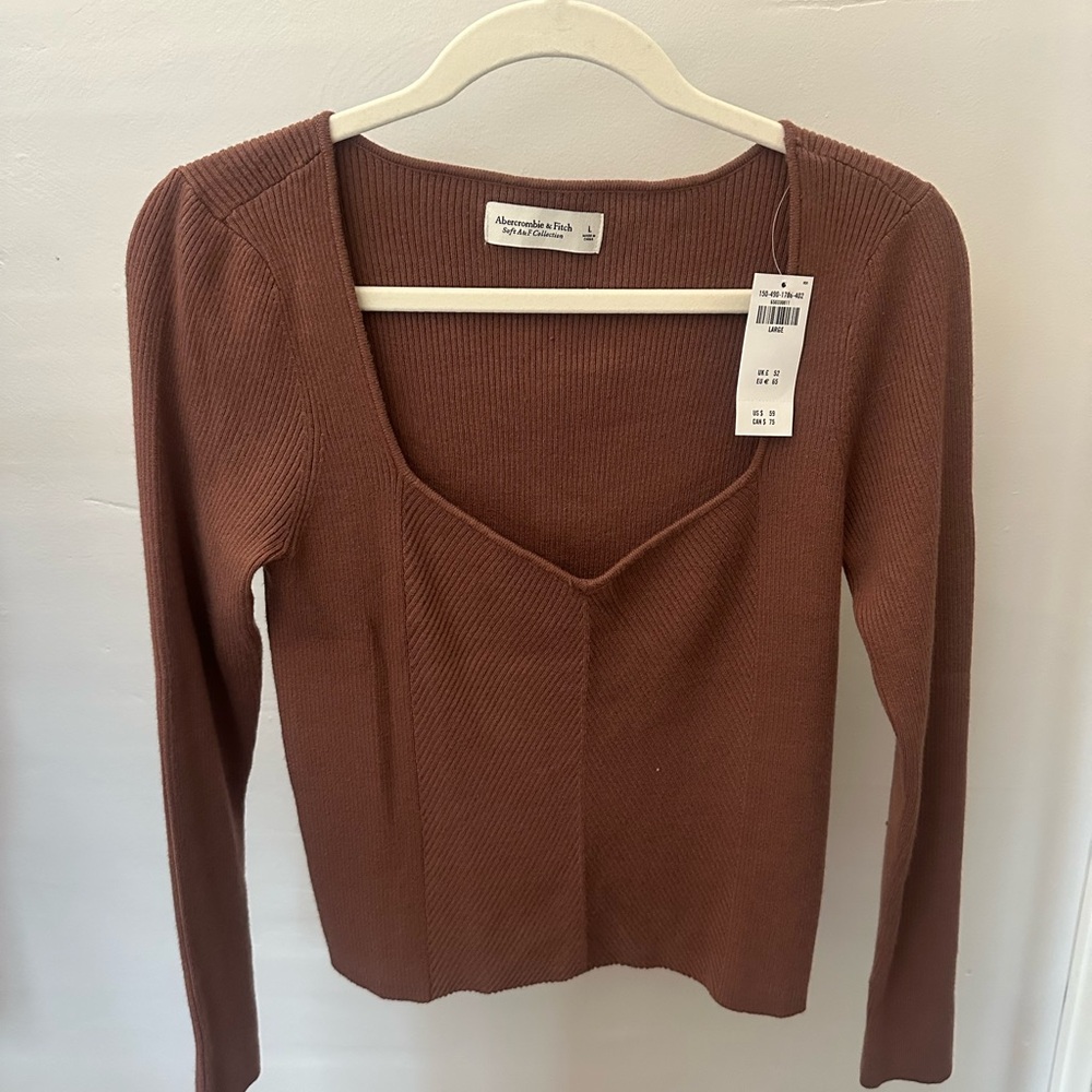 Abercrombie & Fitch - (L) ribbed long sleeve with sweetheart neckline - mauve